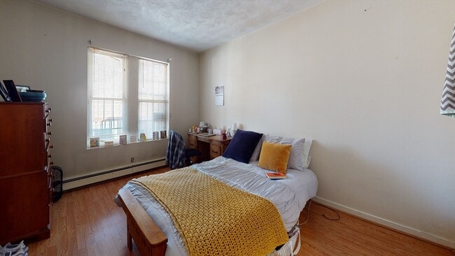 Building Photo - 18 S Huntington Ave