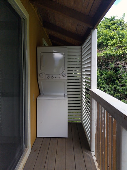 Building Photo - 5968 Heamoi Pl