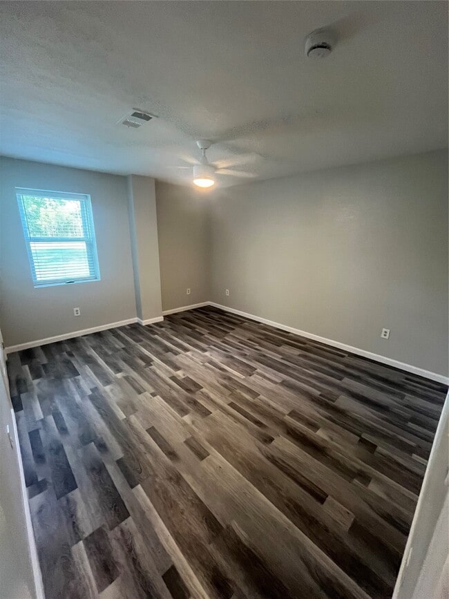 Building Photo - 316 E A St