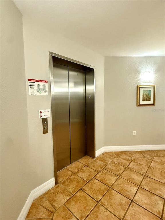 Building Photo - 501 Mirasol Cir