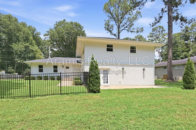 Building Photo - 2376 Spring Creek Rd