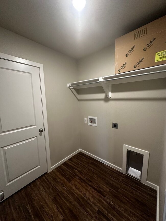 Building Photo - 3/2 in Frenship ISD- Upland West