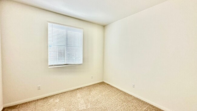 Building Photo - Beautiful Newer Construction Two-Story Home in Bonsall, Minutes to Everything!
