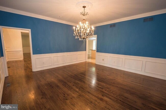 Building Photo - 5482 Royal Mile Blvd