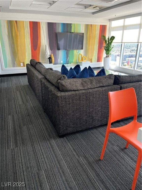 Building Photo - 150 S Las Vegas Blvd