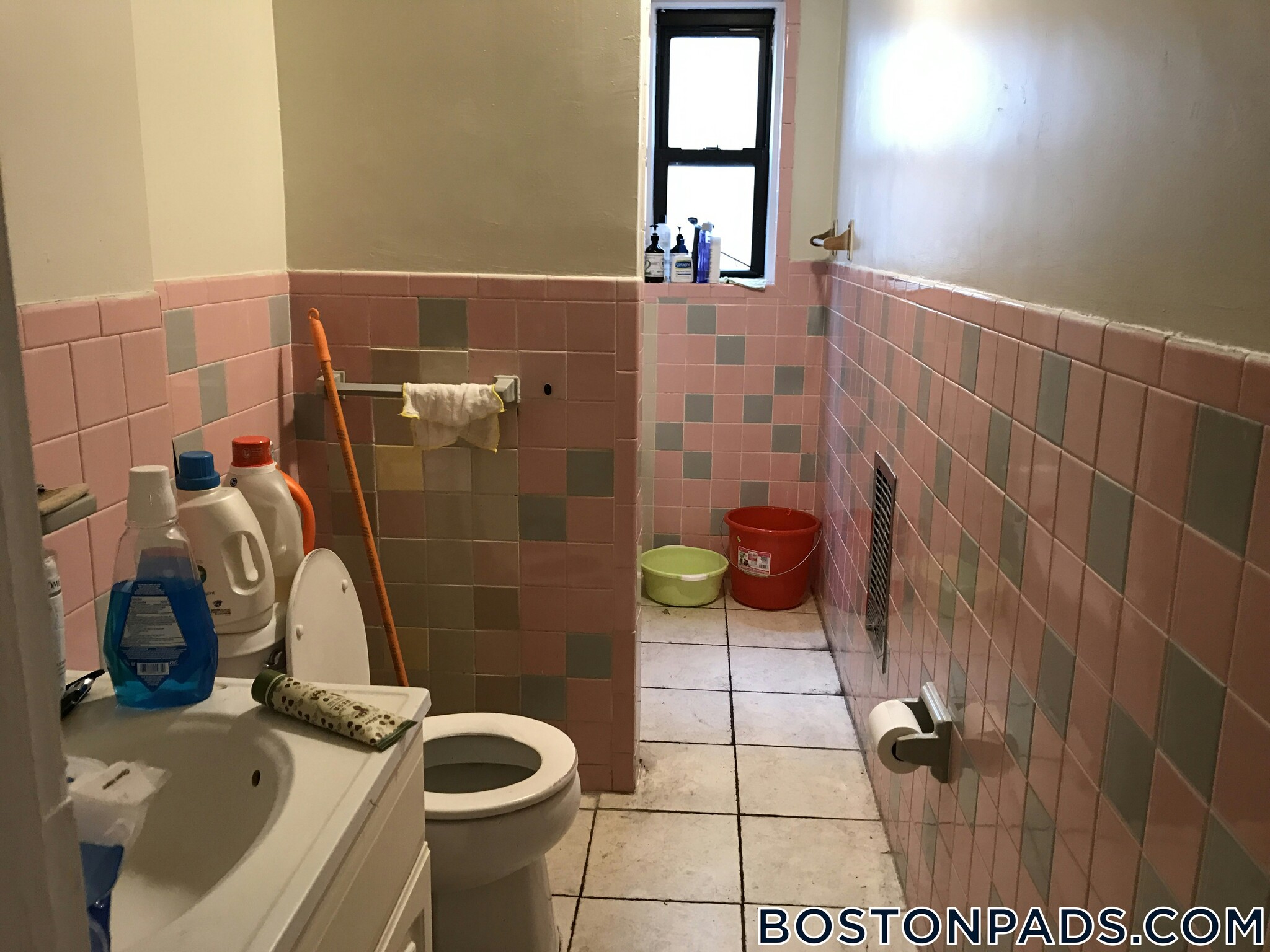 Building Photo - 1283 Commonwealth Ave