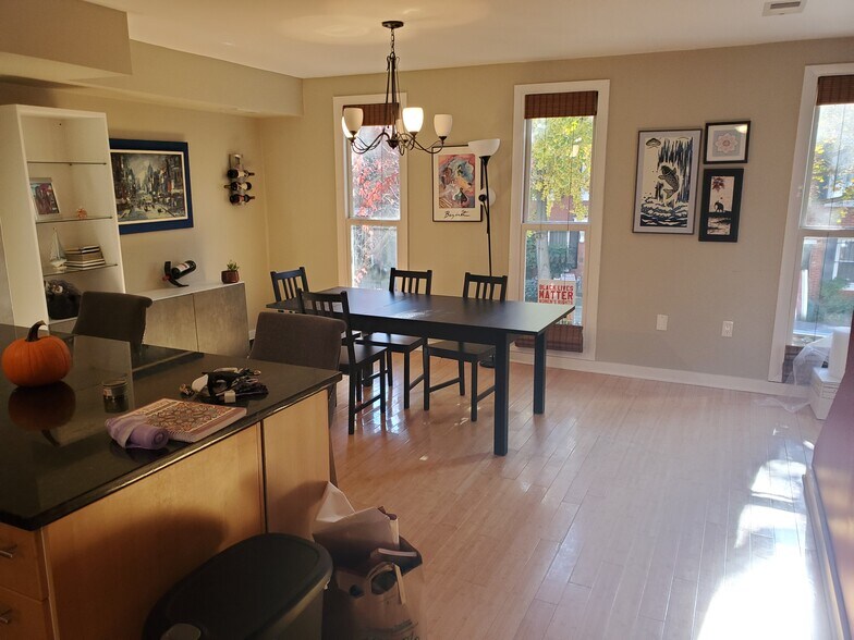 Dining room open off kitchen - 1429 Corcoran St NW