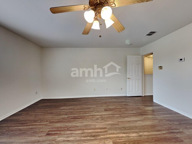 Building Photo - 2436 Sierra Dr