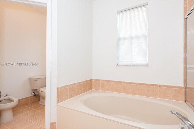 Building Photo - 2398 SW 132nd Terrace