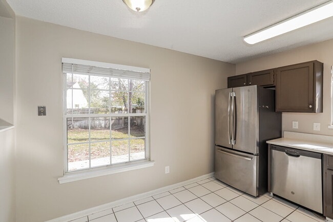 Building Photo - 8051 Mactavish Way W