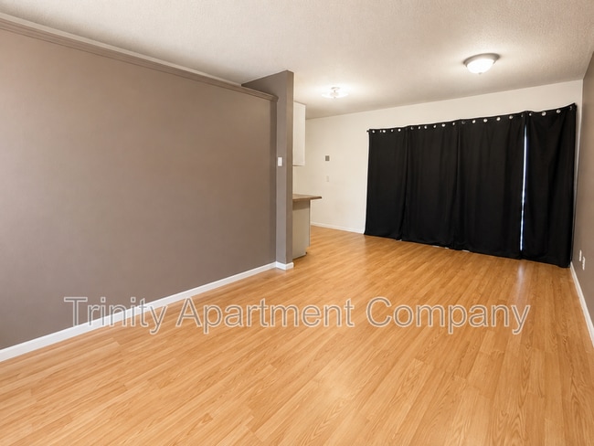 Building Photo - 2800 Vail Ave SE