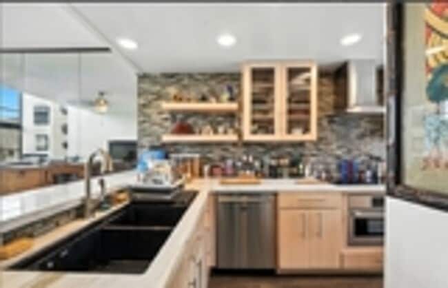 Building Photo - LIMITED-TIME INCENTIVE | Rent Credit Available on 12- or 15-Month Lease Save $1800 to $2100 for l...