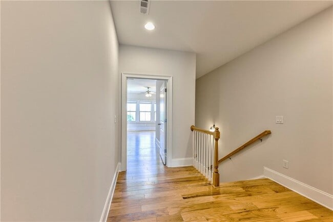 Building Photo - 1642 Canopy Chase NE