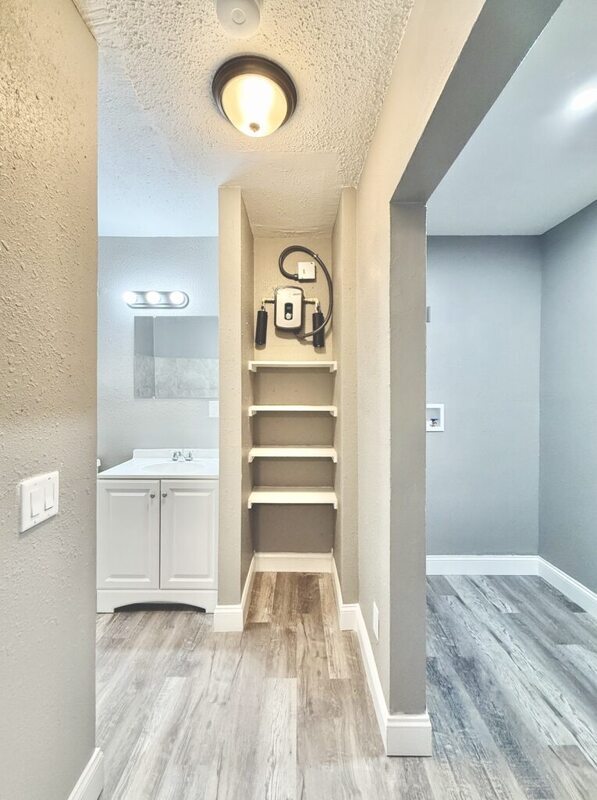 Building Photo - 932 22nd St S