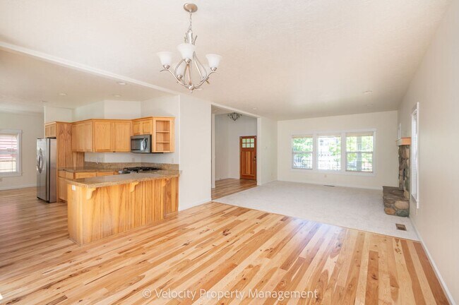 Building Photo - Beautiful Craftsman Home in Yardley Estates!