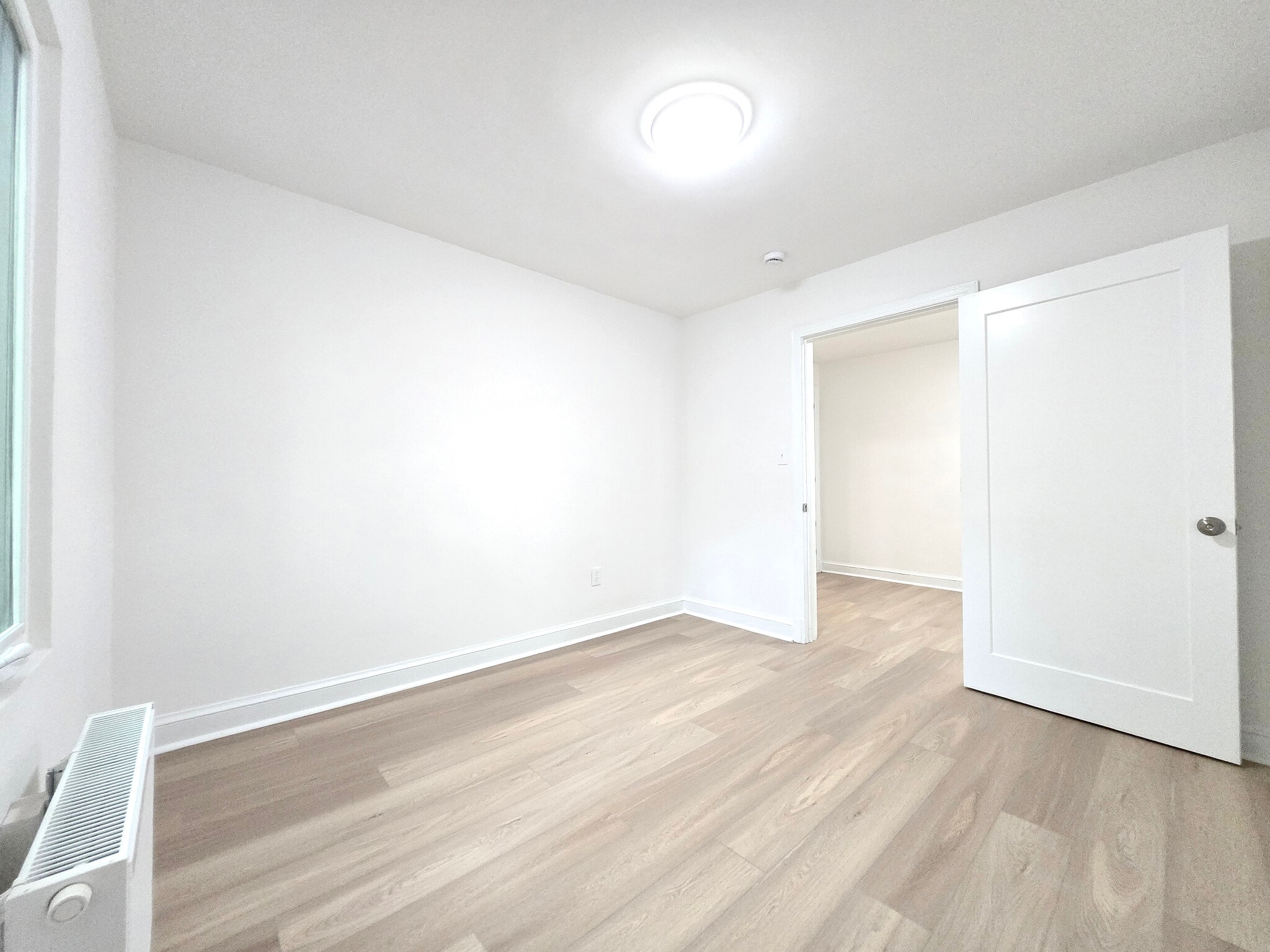 Building Photo - 4526 Avondale St