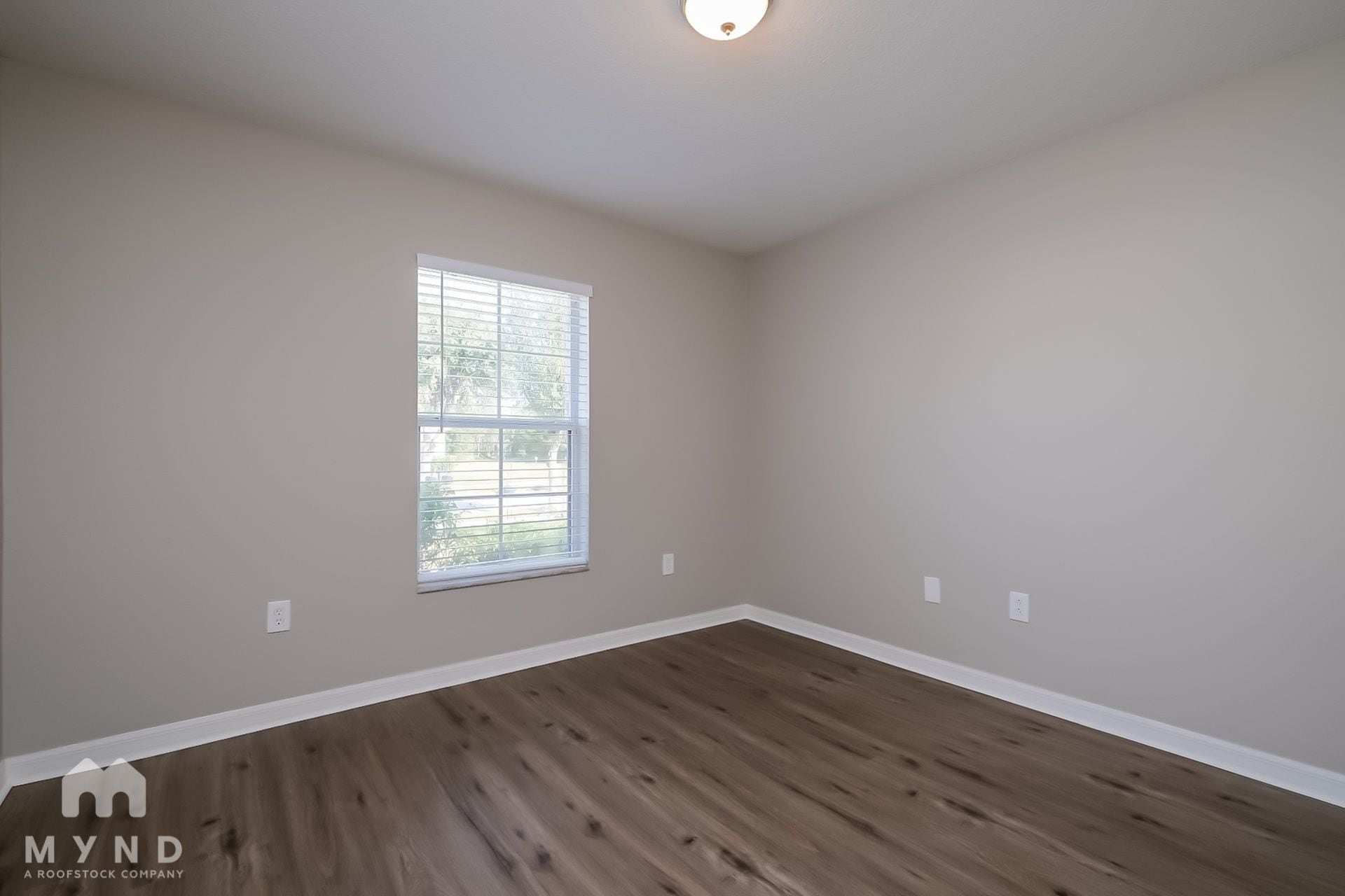 Building Photo - 8133 Alamosa Wood Ave