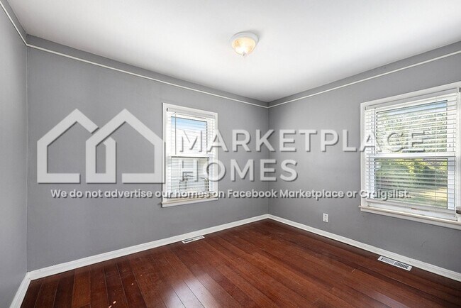 Building Photo - 8212 Timken Ave