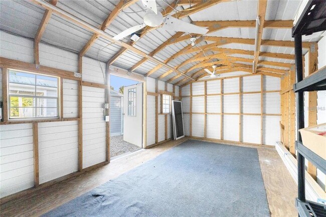 Building Photo - 11916 SW Newman Terrace