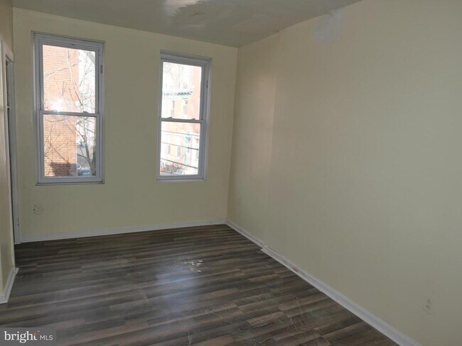 Building Photo - 4033 Filbert St