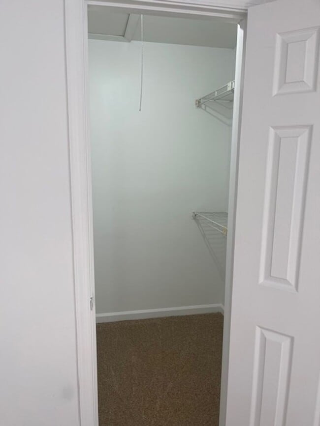 Building Photo - FOR RENT - VIRGINIA BEACH / GREAT NECK RD