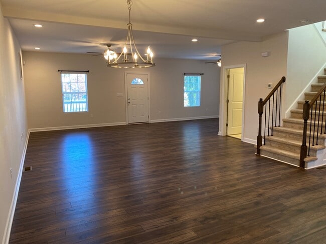 Building Photo - 6395 Partridge St