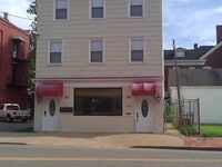 Building Photo - One Bedroom in Olde Town Portsmouth