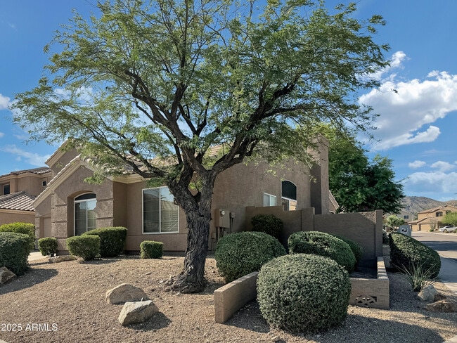 Building Photo - 1624 W South Fork Dr