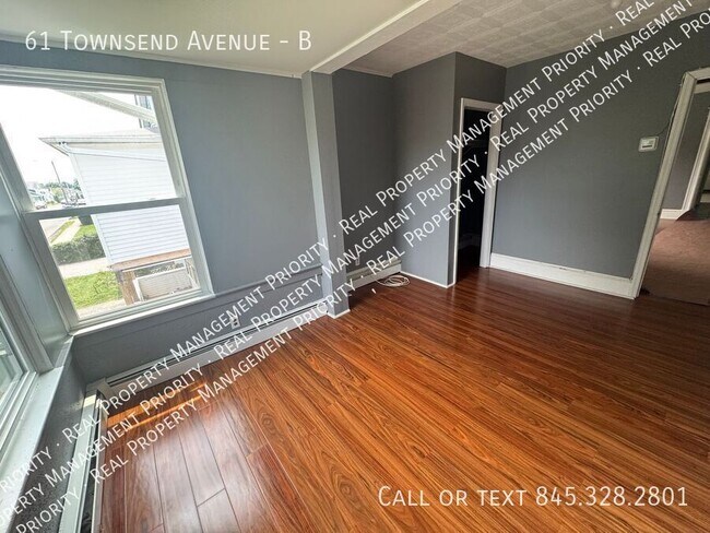 Building Photo - 61 Townsend Ave