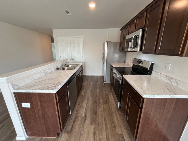 Building Photo - *Pre-leasing* Four Bedroom | Two Bath Home...