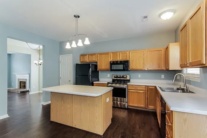 Building Photo - 11544 Shaded Ct