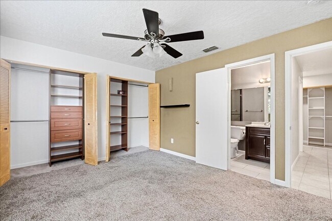 Building Photo - 2944 Calle Del Sol Way