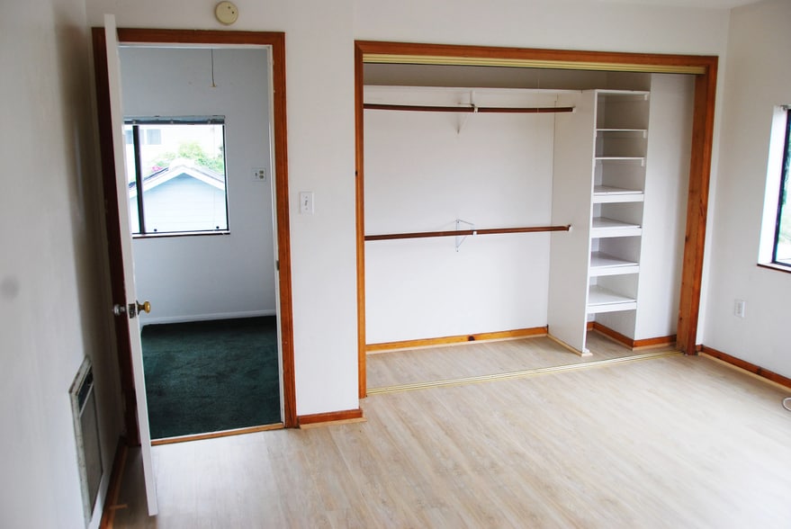 Closet Space - 6616 Sabado Tarde Rd