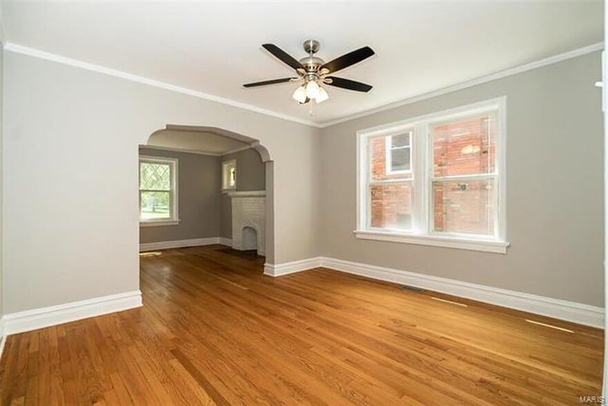 Building Photo - 7375 Amherst Ave