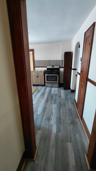 Building Photo - 251 Church St