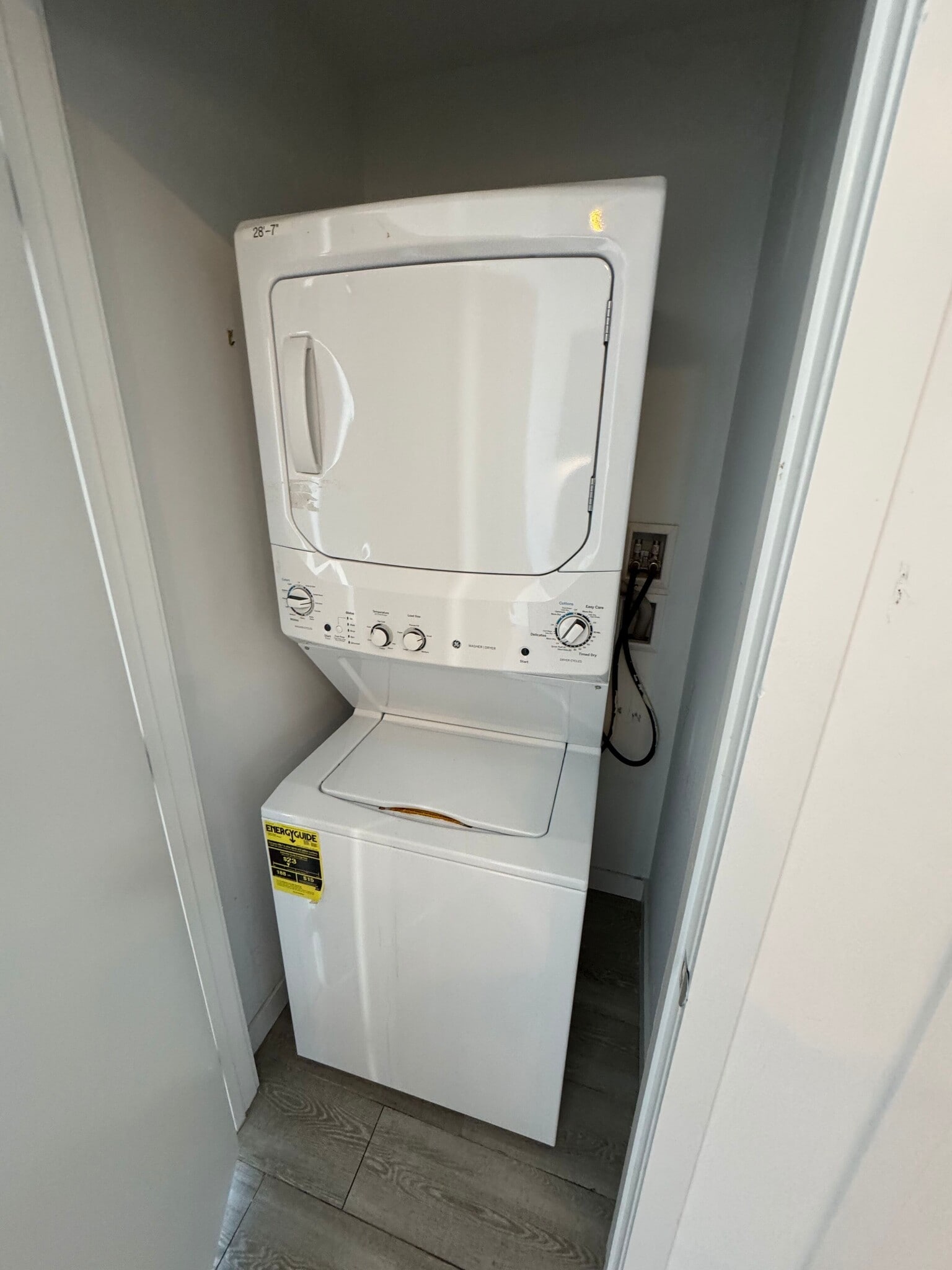 Washer & Dryer - 160 NW 27th St