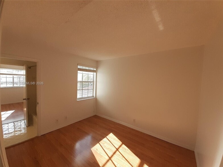 Building Photo - 3618 San Simeon Cir