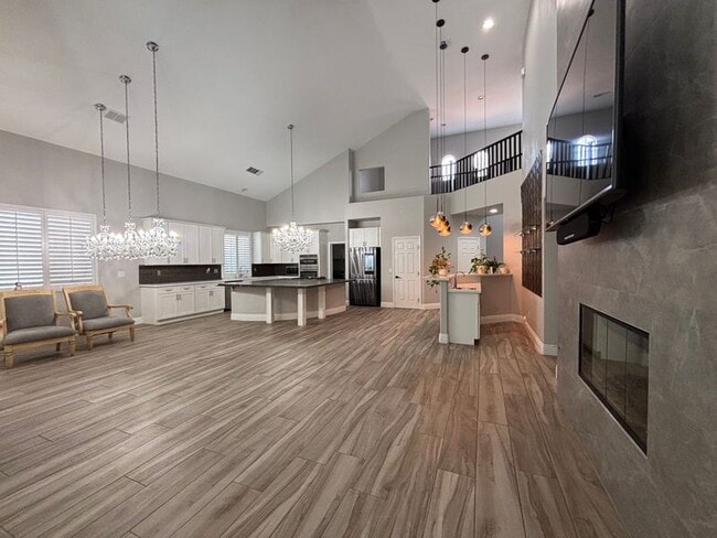 Building Photo - 11548 Valentino Ln