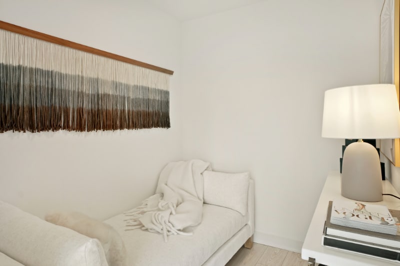 Building Photo - 337 N Halsted St