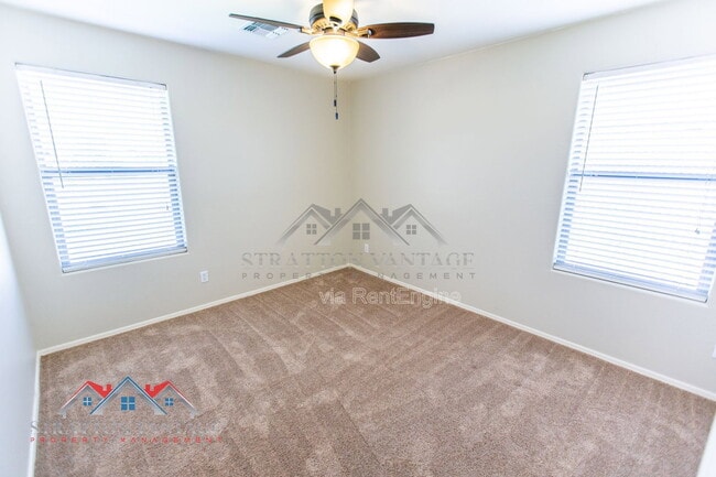 Building Photo - 17932 W Caribbean Ln