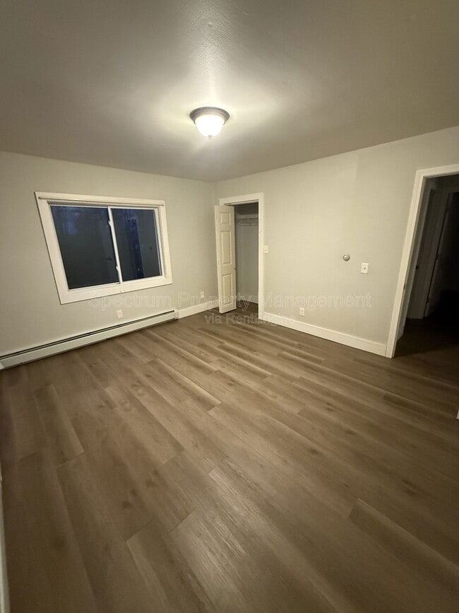 Building Photo - 428 McGrath Pond Rd