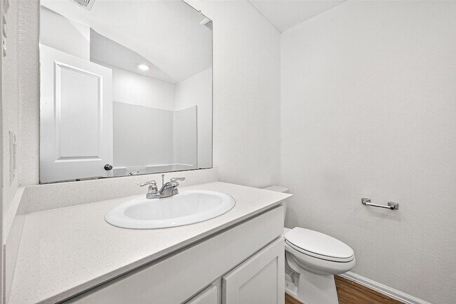 Building Photo - 27022 Breakaway Ln