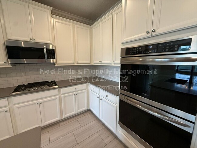Building Photo - 104 Silver Reef Ln