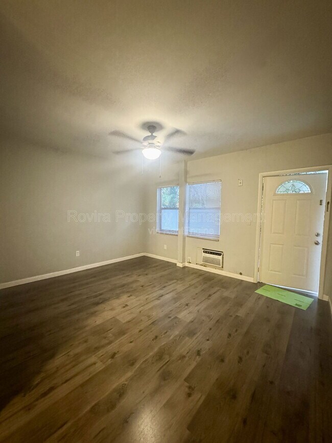 Building Photo - 542 Euclid Ave