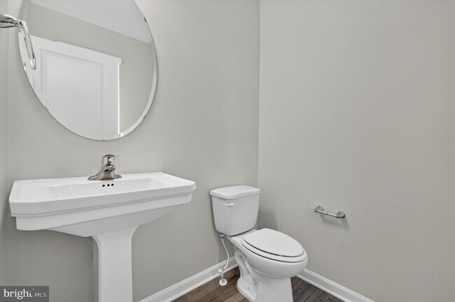 Building Photo - 3155 White Tail Dr
