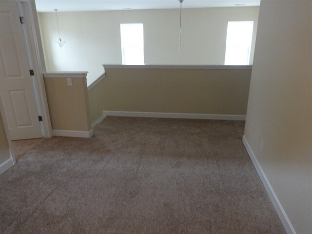 Building Photo - 130 Summer Hill Ct