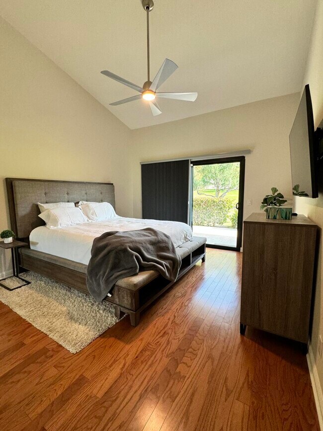 Building Photo - 166 Wimbledon Ct