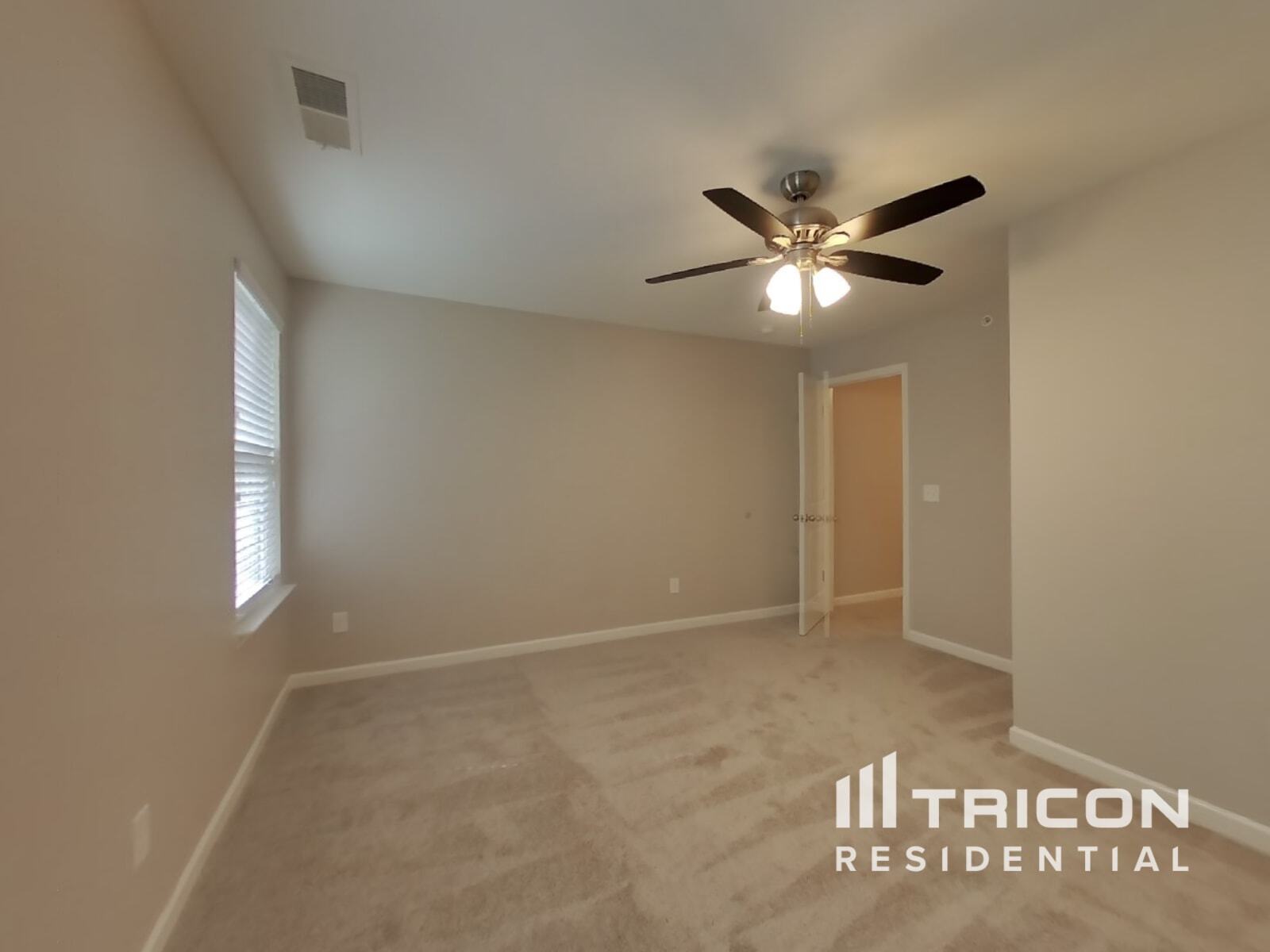 Building Photo - 121 Hickory Sta Ln