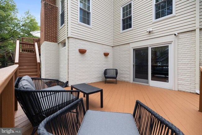 Building Photo - 46568 Hampshire Station Dr