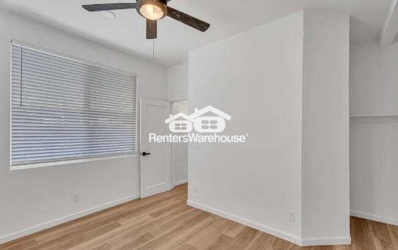 Building Photo - 1306 E Fillmore St